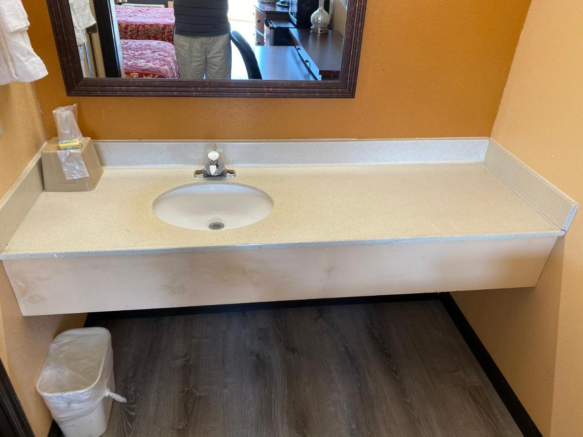 Deluxe Inn Hardeeville Buitenkant foto